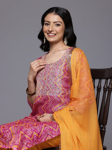 Varanga Women Pink  Chevron Printed Zari Embroidered Kurta Paired With Bottom And Dupatta